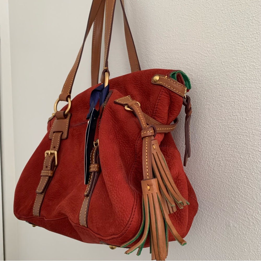 Dooney and Bourke double strap tassel leather satchel handbag in wine - Picture 4 of 13